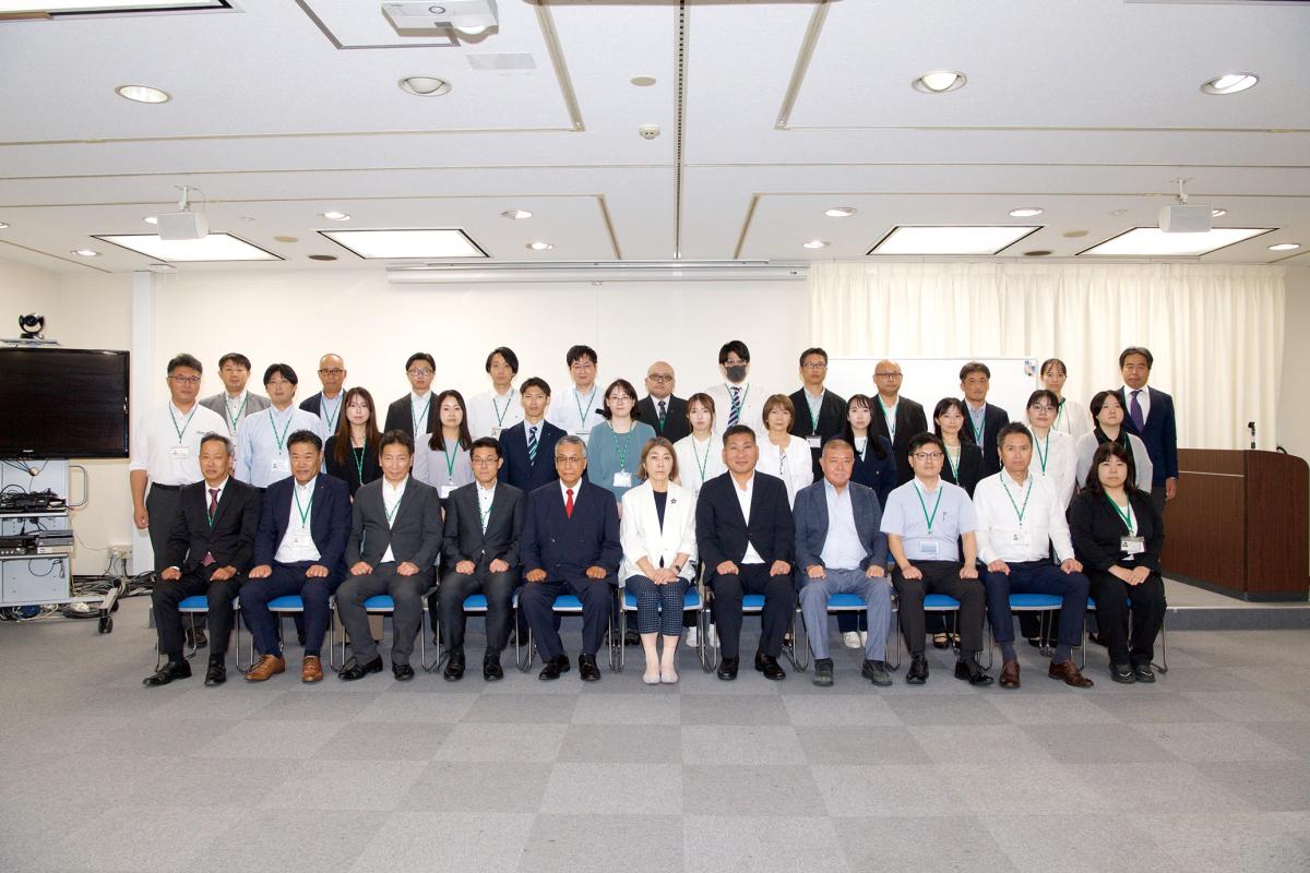 より多く、より広くお困りごとを解決するため
求められる仕事を自ら創り出していく